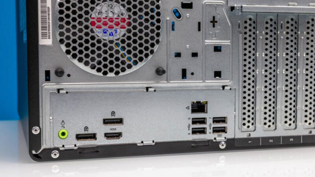 بررسی لنوو ThinkSystem ST45 V3؛ یک سرور مبتنی بر AMD EPYC 4000
