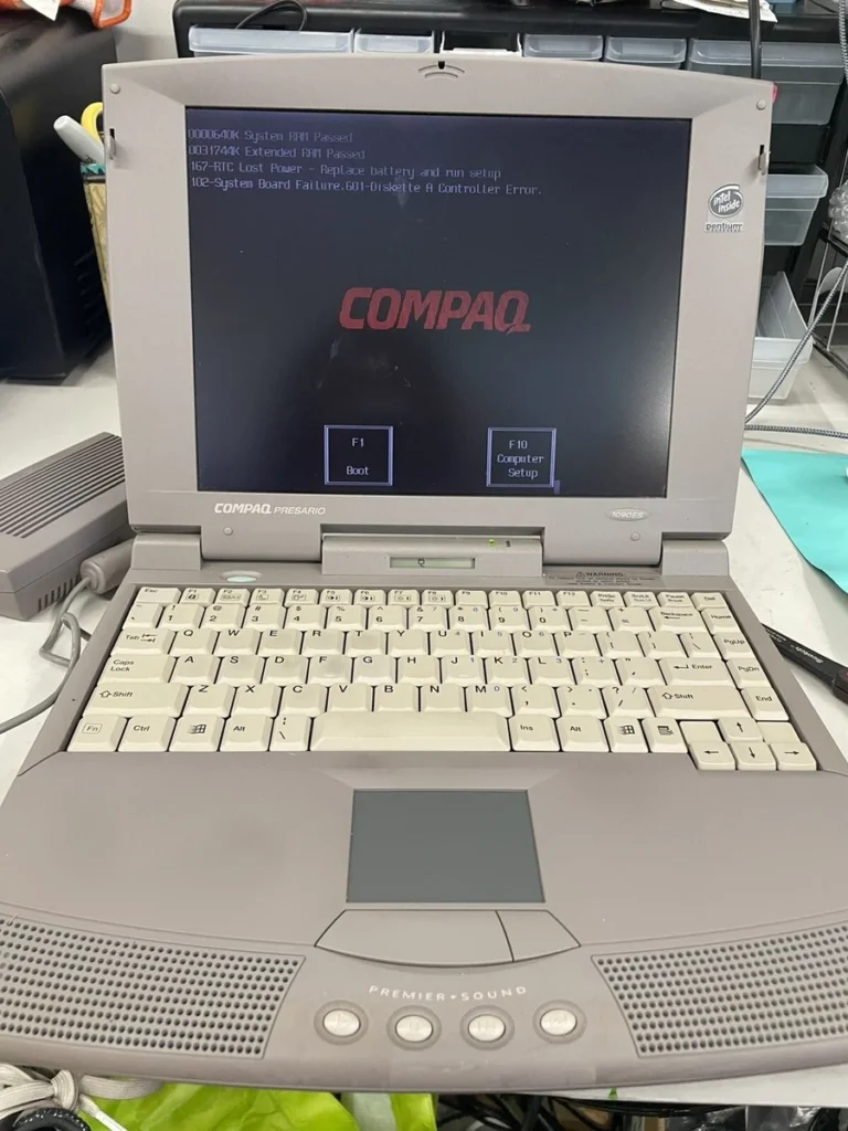 compaq 90s laptop