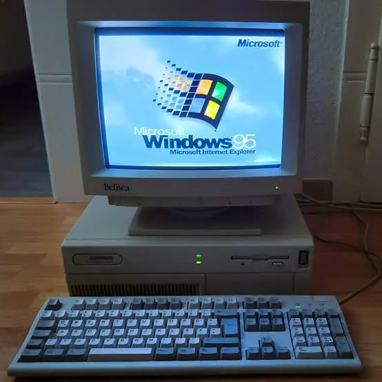 a cimputer with windows 95